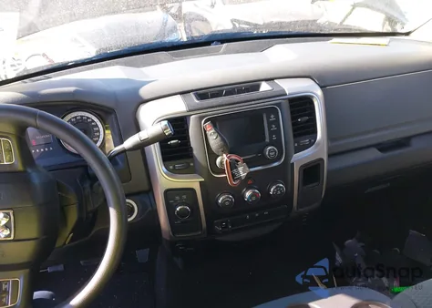 2015 Ram 2500 Slt from USA, damaged, VIN 3C6UR5DL1FG573736